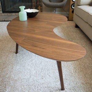 Mid Century Modern Kidney Bean Coffee Table, Extra Large Table, Walnut Hardwood, Walnut Plywood, Handmade, Kidney Bean Table, Kidney Bean Shape, SCWoodworker, walnut, coffee table, mid century, oil finish, kidney bean, side table, walnut, real wood