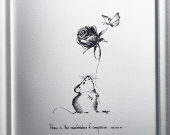 Mariposa rosa ratón "Paz, compasión" Impresión de bellas artes de calidad de archivo 8x10, decoración del hogar en blanco y negro, regalo de arte floral y animal.