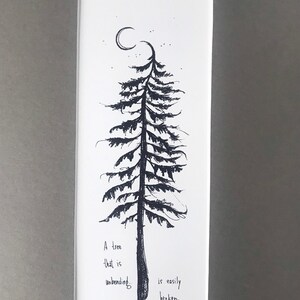 Pino "Un albero che è inflessito è facilmente rotto." Stampa su carta fine art di qualità archivistica 8x10
