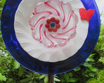Americas 250 anniversary upcycled glass garden art flower red, white, blue, 10 inches