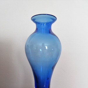 Hand Blown Cobalt Blue Art Glass Vase - 8.75&quot;
