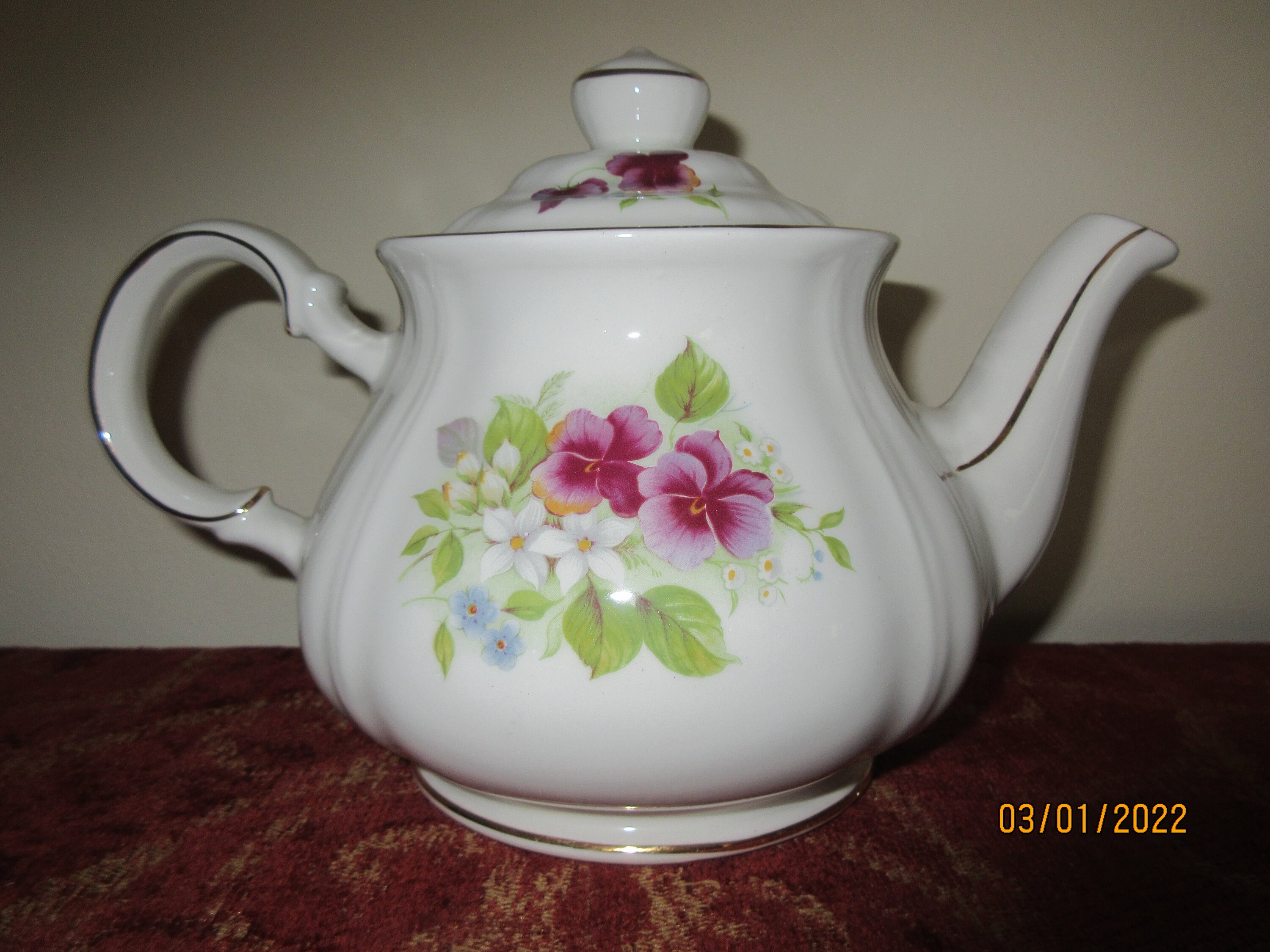 Sadler Vintage Teapot Floral Violets Full Size Teapot Etsy
