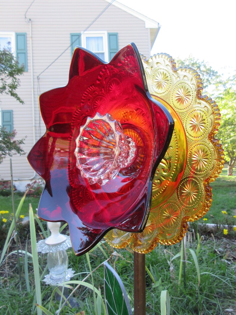 Plate Flower Glass Yard Art Flower Garden Ornament Etsy