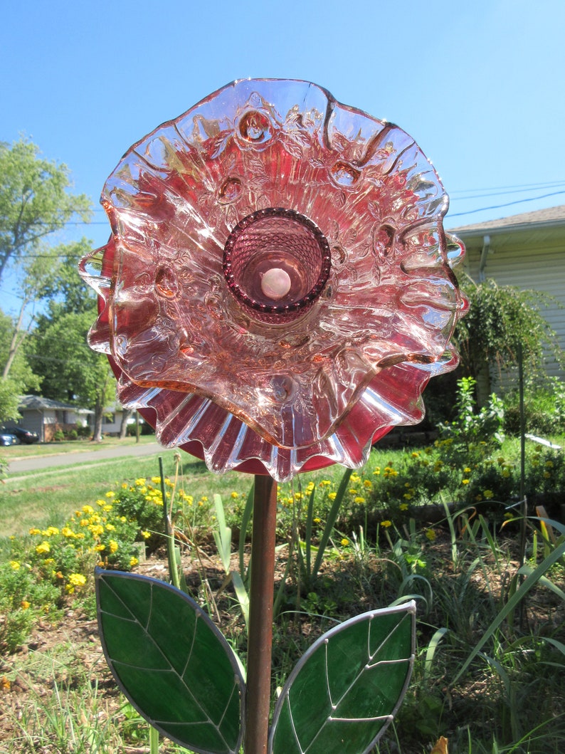 Plate Flower Glass Yard Art Flower Garden Ornament Etsy