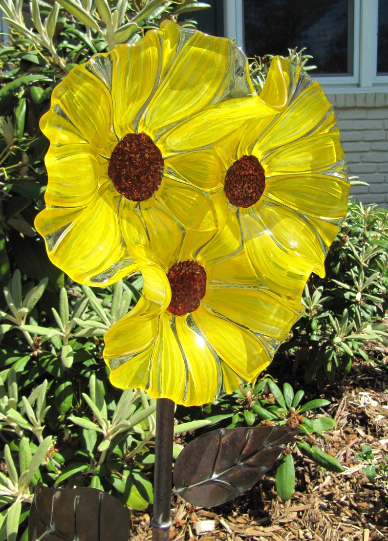 Sunflower garden art glass flower-yard art-sun-catcher-glass | Etsy