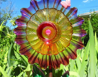 Upcycled Vintage Glass Garden Flower Ornament – Multicolored Art (Stake Not Included)