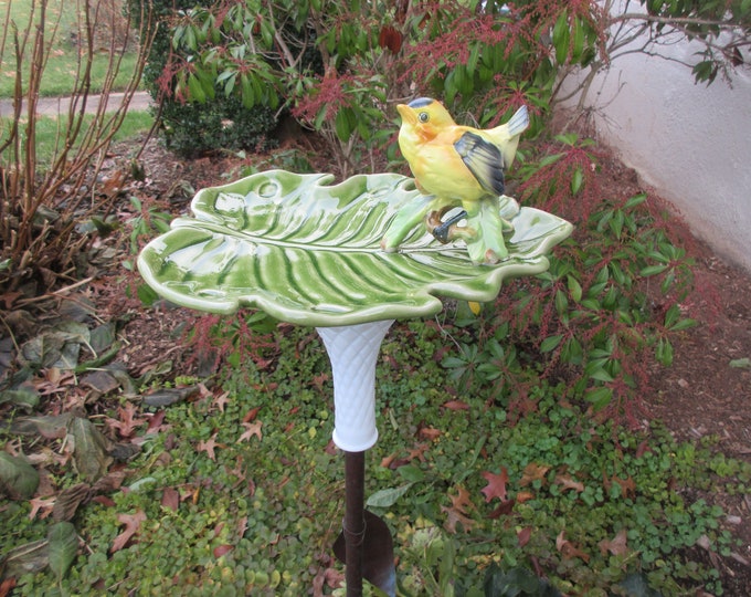 Garden Art Bird Feeder, Plate Birdfeeder, Upcycled, Garden Art