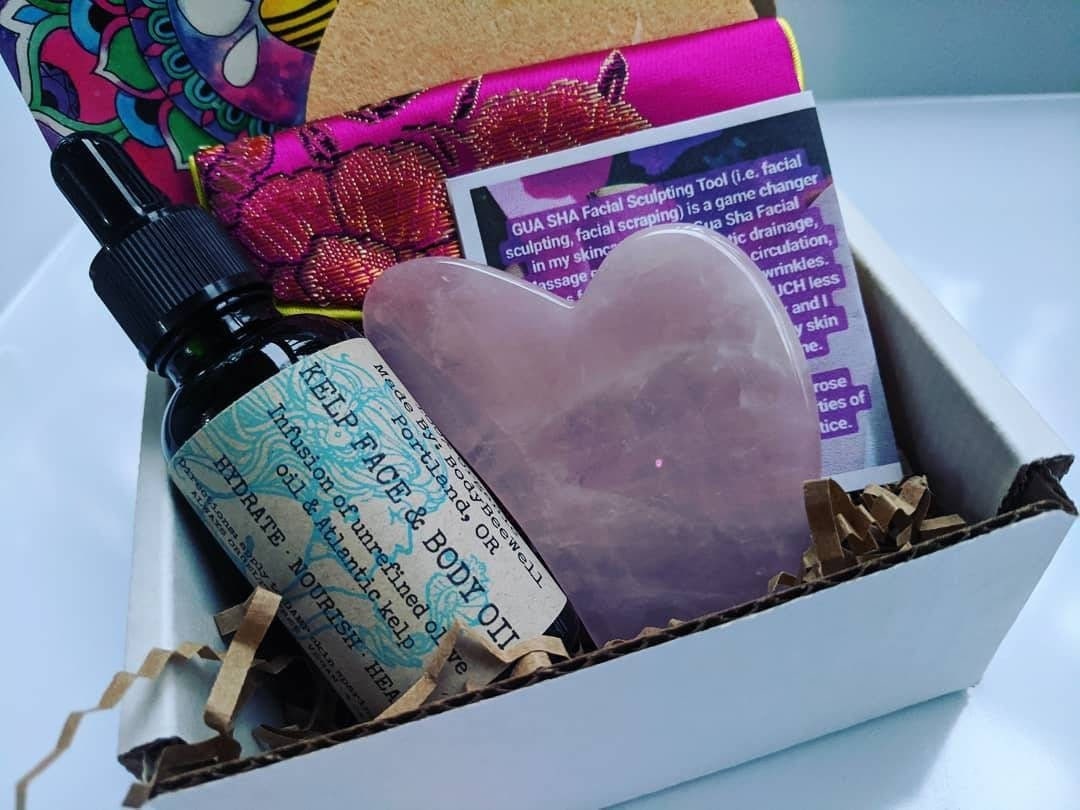 Gua Sha Facial Kit, Rose Quartz Gua Sha Stone, Kelp Facial Oil, Facia…