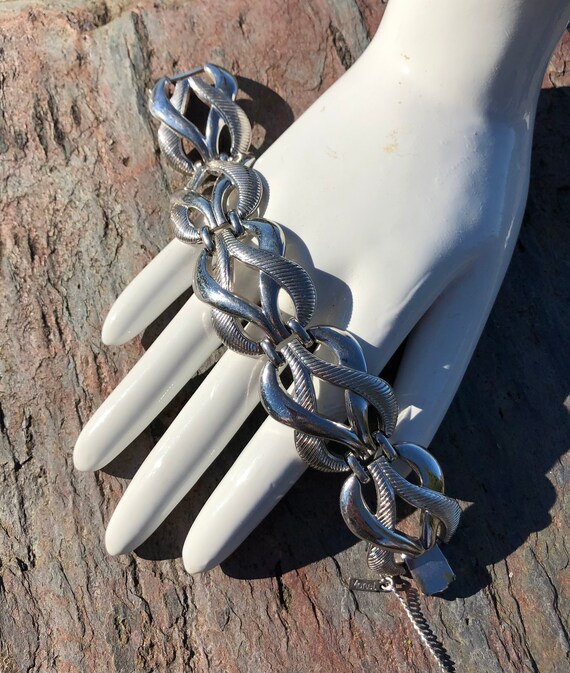 Vintage 1980s Monet Heavy Bracelet Silver Tone - image 9