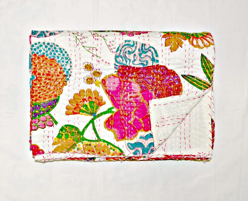 White Tropical Kantha Quilt in Queen Size Bohemian Kantha Etsy Canada