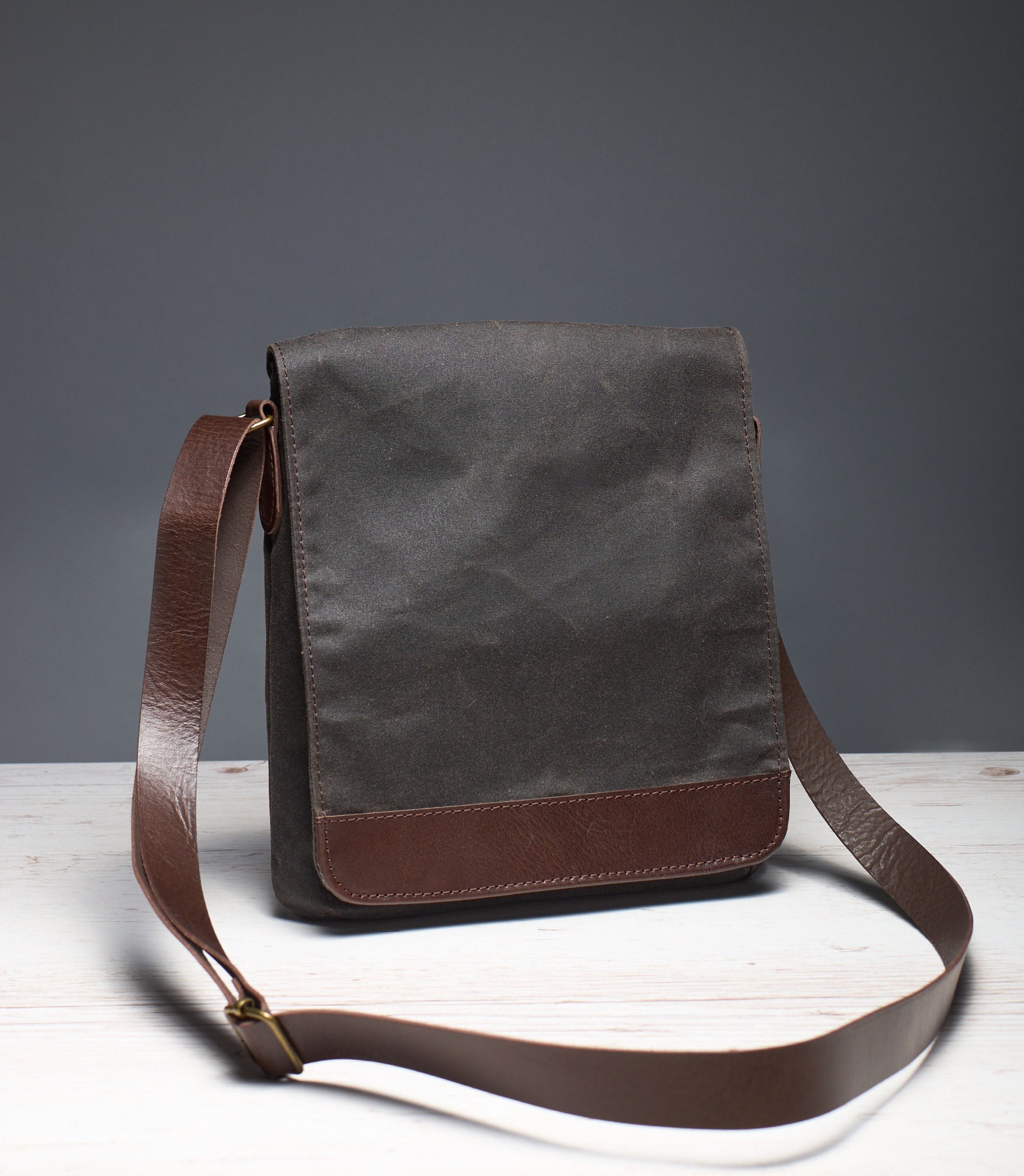 ★EMS★ CANVAS LEATHER MINI BAGBROWN Waxed Canvas Tablet Messenger Bag. Brown Small Men's