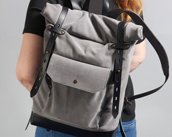 Grauer Wildleder-Rucksack. Laptop Rucksack für Damen für jeden Tag. Roll Top Pendler Rucksack. Stylische urbane Tasche für Frau, Tochter, Mama