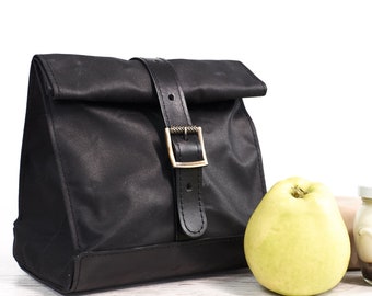 Lunch bag for women / men. Black lunch bag. Waxed canvas leather lunch box. Personalized bag. Eco friendly bag