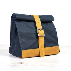 Blue lunch bag. Lunch box. School lunch bag. Waxed canvas and leather lunch bag. Personalized gift. Back to school image 2