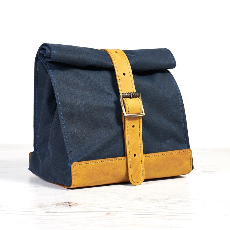 Blue lunch bag. Lunch box. School lunch bag. Waxed canvas and leather lunch bag. Personalized gift. Back to school image 2