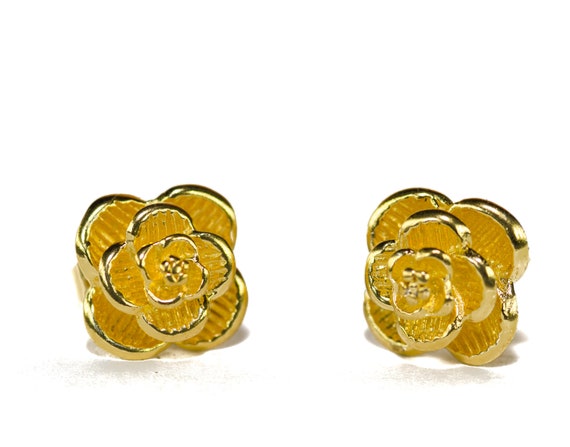 chanel 22k earrings