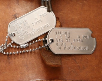 WW2 Notched Personalised Embossed Steel US Army Dog Tags in a Single or Double Set with Chains. Ideal for Stag Parties, Keep Sake, Identity