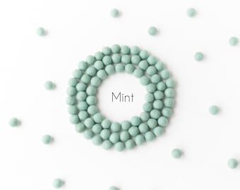 Mint Green Wool Felt Balls - 2.5cm Felt Pom Poms - 25mm Wool Balls - Felted Beads - DIY Felt Ball Garland - Baby Mobile - Craft Supplies