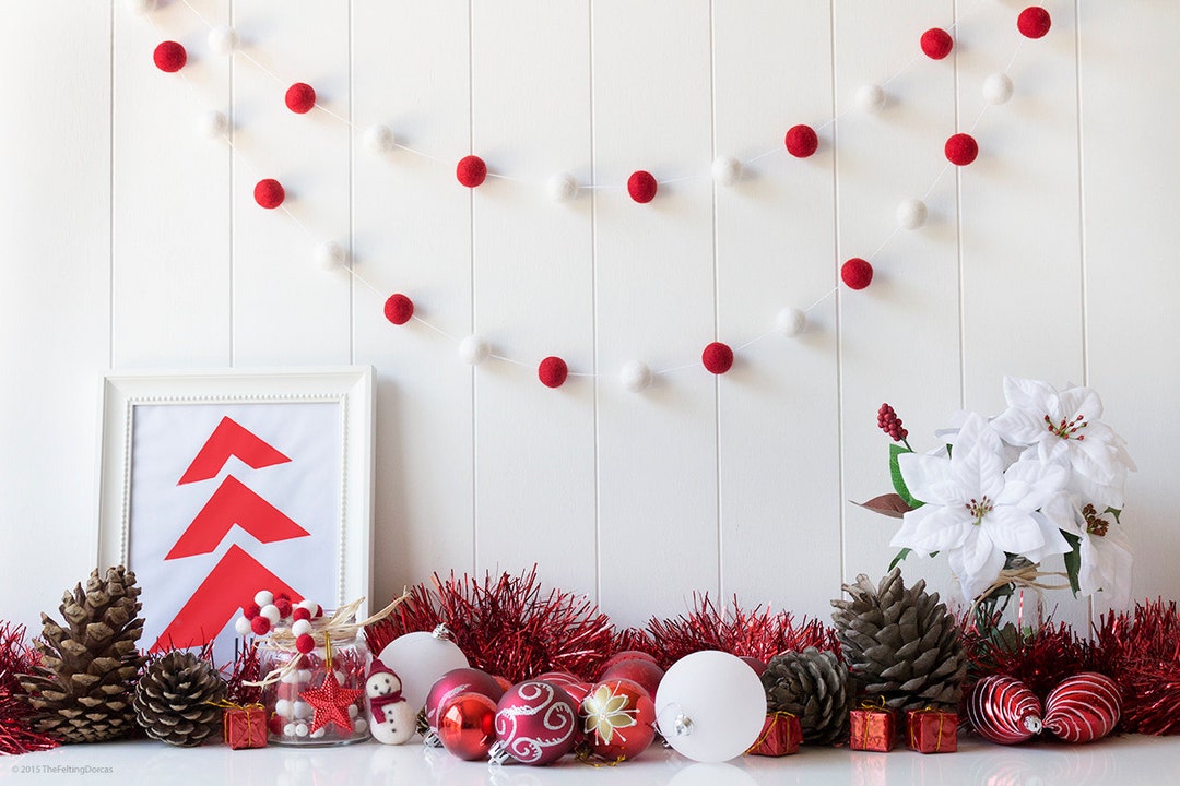 Christmas Felt Ball Garland Red and White Christmas Tree Garland ...