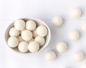 3cm Cream Felt Balls x 100 - Bulk Cream Felt Balls - 30mm Ivory Wool Felt Balls Wholesale - Christmas Craft Pom Poms