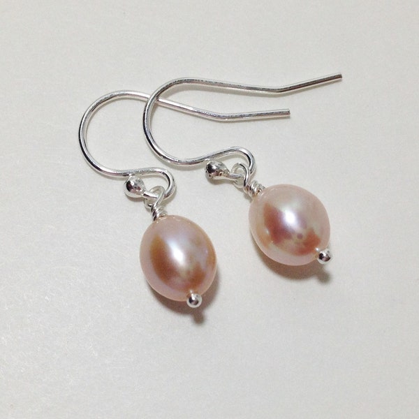 Sterling Silver, Pale Mauve Cultured Freshwater Pearl, Sterling Silver, Gift for Her, Pearl Drop Earrings, Simple Drop, Touch of Pink