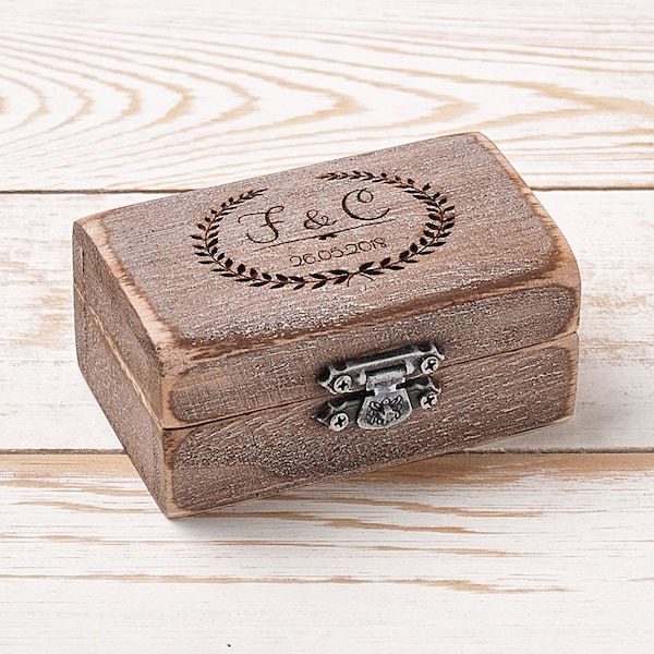 Ring Box, Rustic Wedding Ring Bearer Pillow, Engagement Proposal Ring Holder, Wood Ring Holder Engraved with Couple Initials Wedding Date