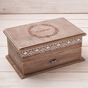 Boîte d’organisateur de bijoux en bois, boîte à mémoire rustique avec miroir et compartiments, porte-bijoux, boîte à souvenirs de bijoux pour filles personnalisée