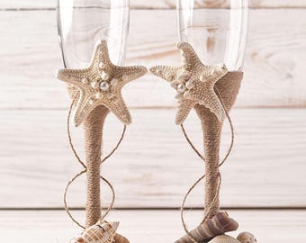 Starfish Beach Wedding Champagne Flutes - Custom Bride and Groom Toasting Glasses