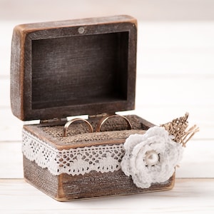 Wedding Ring Box, Rustic Ring Bearer Box with Pillow for Rings, Wooden Engagement Ring Box with Burlap, Lace, Unique Proposal Ring Holder