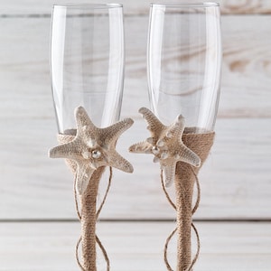 Champagne Glasses, Nautical Wedding Toasting Flutes, Beach Wedding Flutes, Bride and Groom Glasses with Starfish and Seashells zdjęcie 4