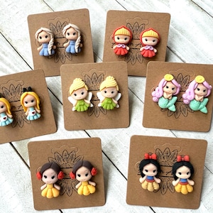 魔法のおとぎ話のプリンセススタッドピアス | テーマパークジュエリー | カートゥーンプリンセス