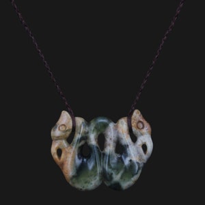 Hand Carved Jade Maori Bat Totem Pendant - Retro Unisex Jewelry