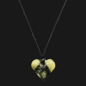 Heart Jade Pendant Necklace: Dark Green Flower Design