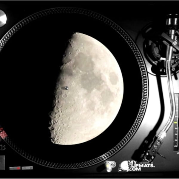 Half Moon Slipmat dj turntable night music gifts record vinyl art slip mat slipmats shirt beauty adult musicians myslipmats player