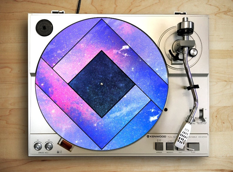 Locus slipmat for your turntable vinyl record player accessories
