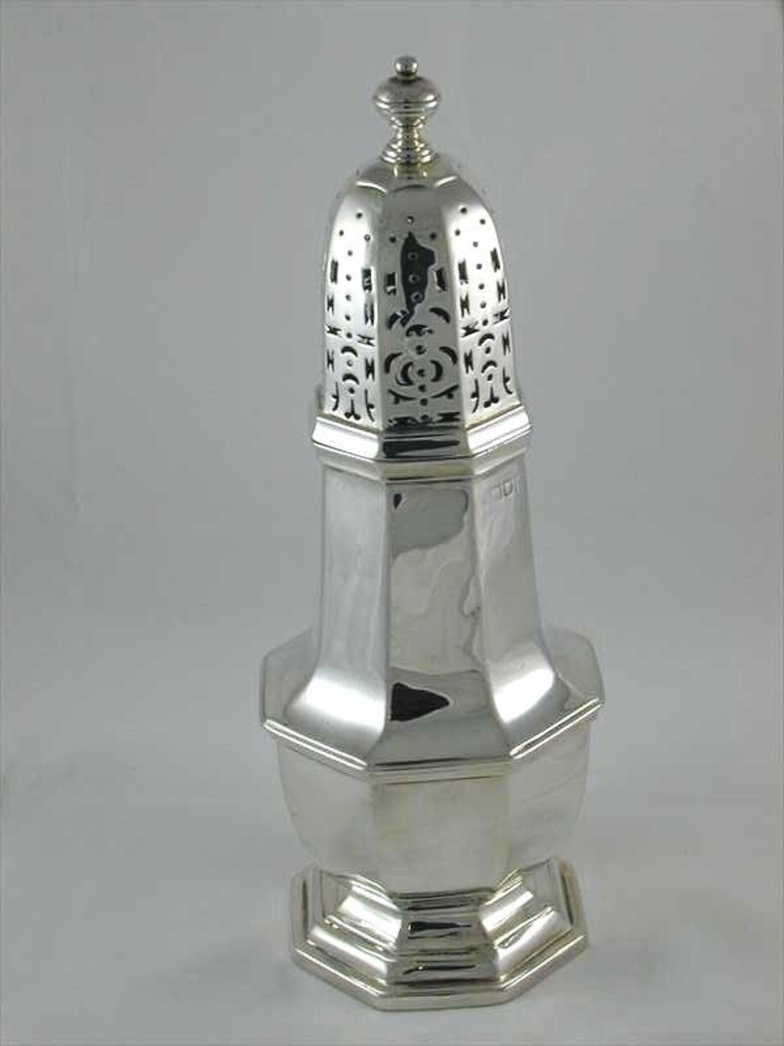 Downton Abbey Le Plus Beau Des Cadeaux Sugar caster Londres 1903 très Downton Abbey 9 103 oz de | Etsy