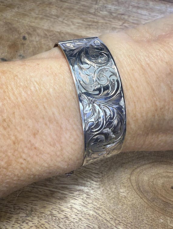 Edwardian Solid Silver Hinged Bangle Birmingham 1… - image 14