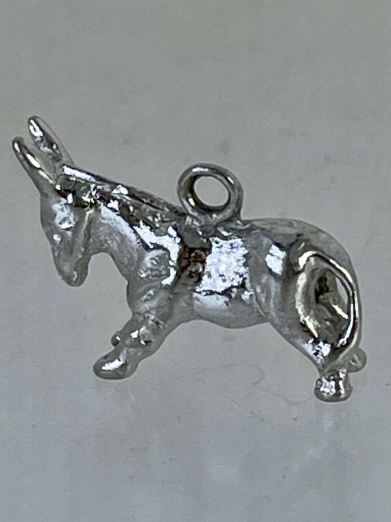 27mm Silver Yellow Plated Soldier On Horse Charm 27mm Silver Yellow Plated Soldier On Horse Charm