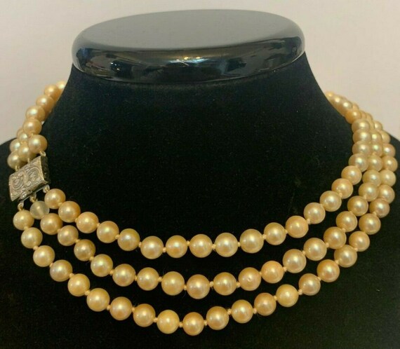 Vintage Three Strand Pearl Necklace Choker 15