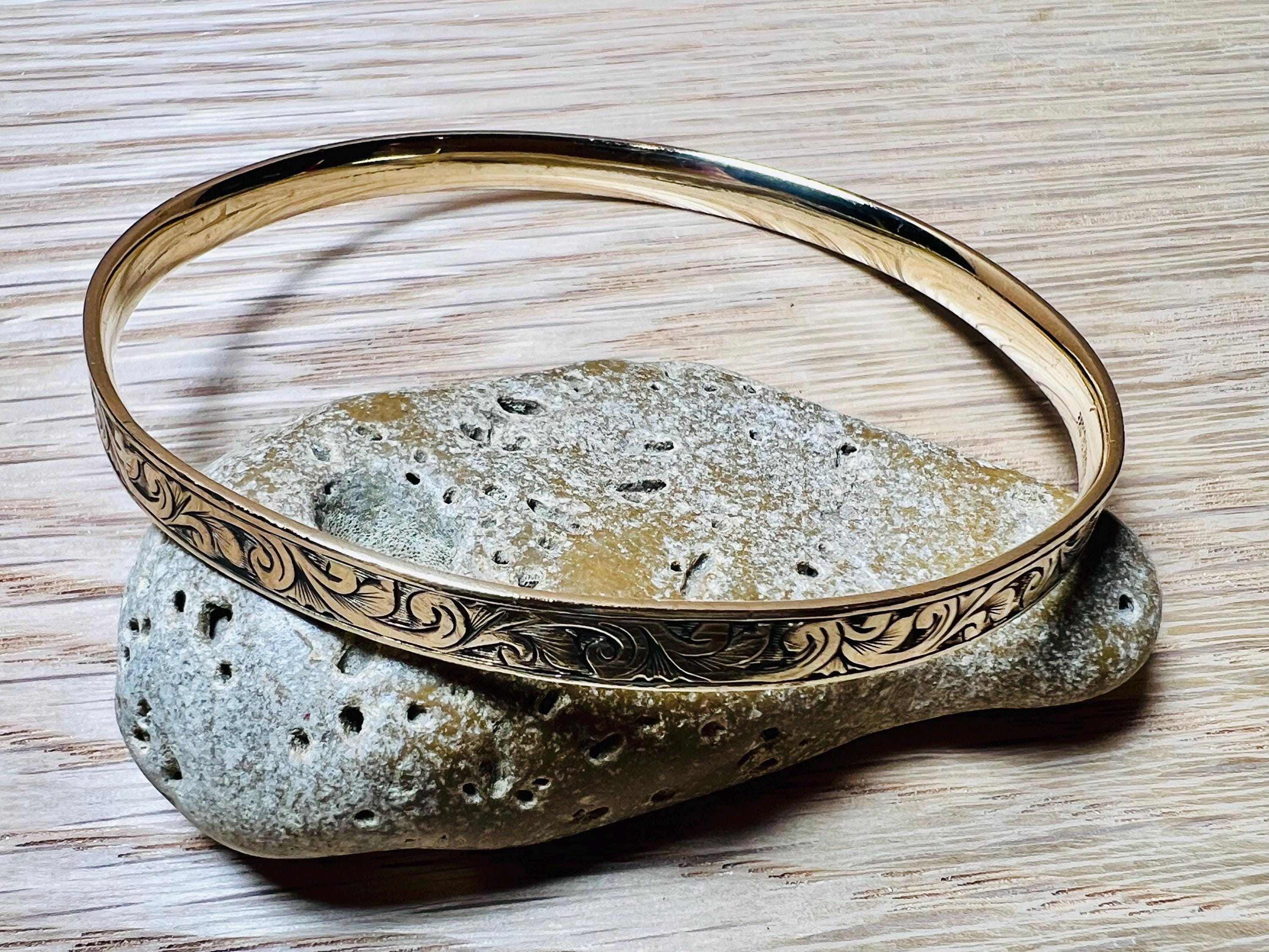 Metal core bangle - Etsy 日本