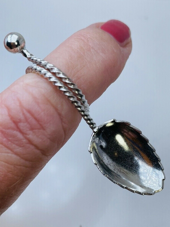 Tobacco Spoon Antique Silver Barley Twist Handle Finger Ring Spoon Icecream 