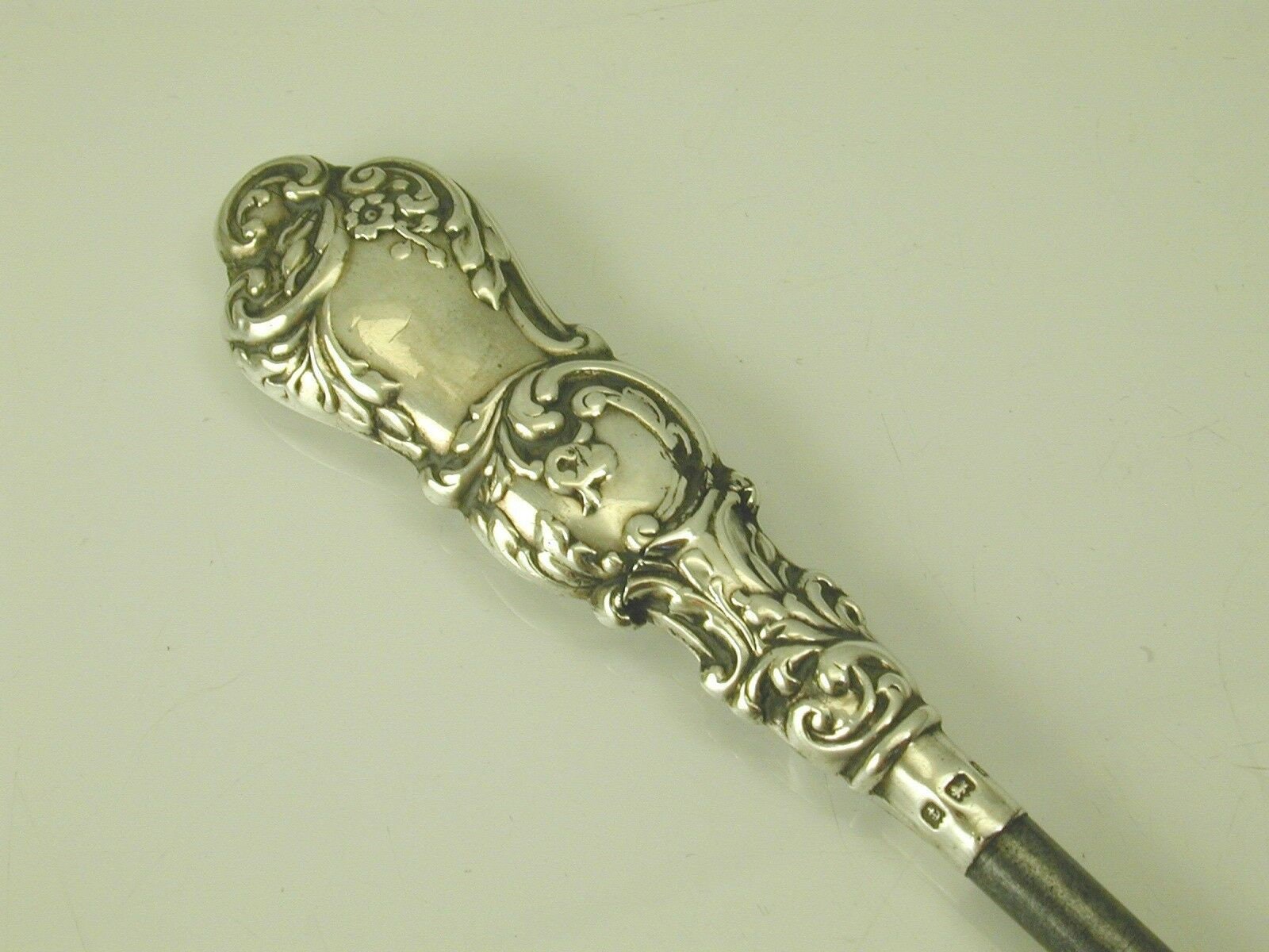 Antique Button Hook Lace Hook Silver Handled Synyer & 