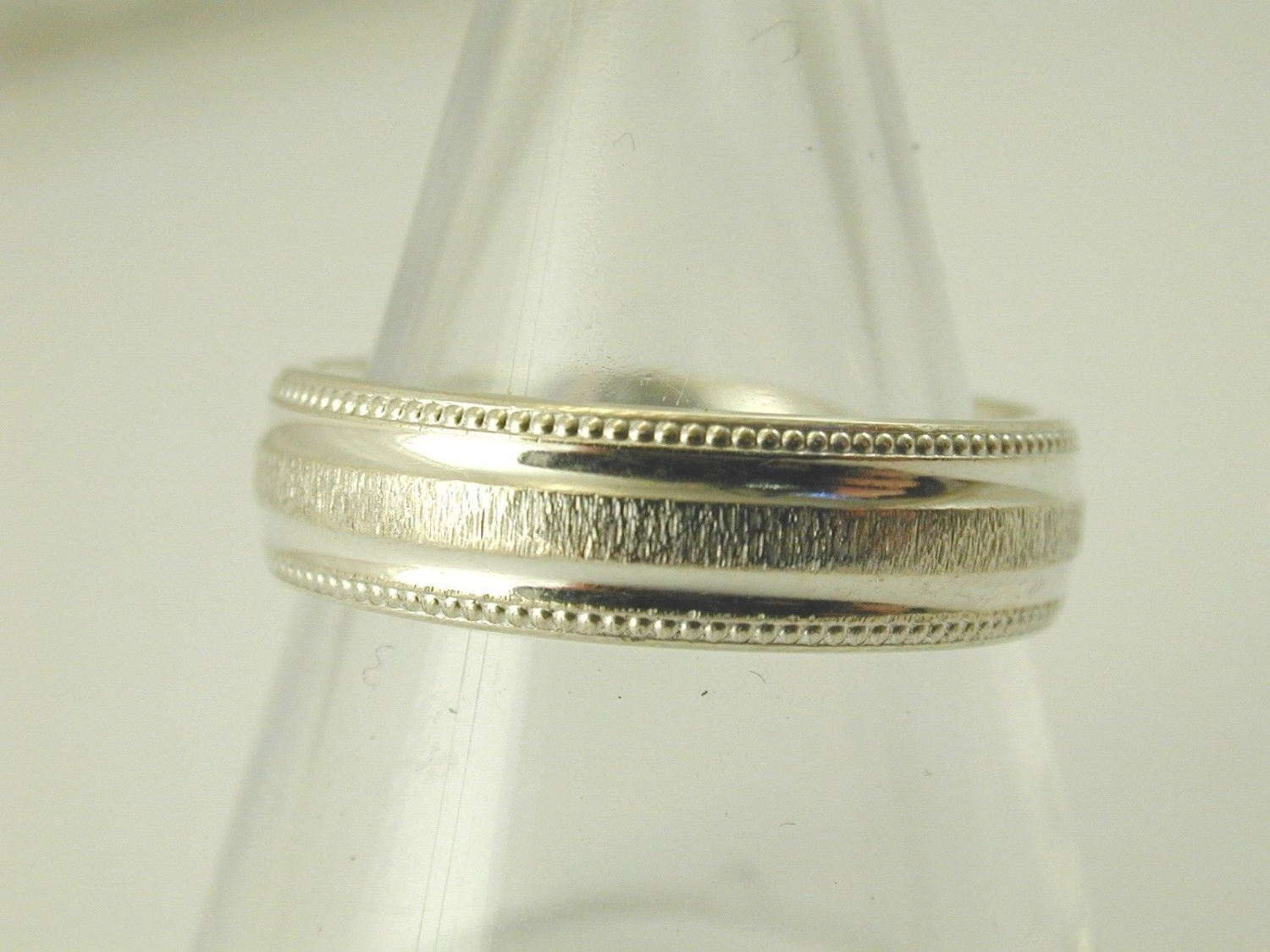 Wedding Ring 18 Carat White Gold Band Ring Ring Size L 5 Grams Etsy