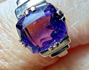 Art Deco 14ct Rose Gold 1.59ct Cushion Cut Amethyst Ring Size O c.1920s