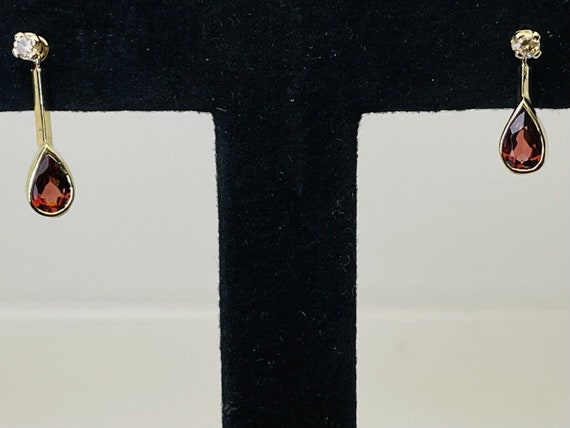 Vintage 9ct Gold Asymmetric Detachable Garnet Dan… - image 1