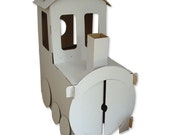 cardboard locomotive 'Oskar'