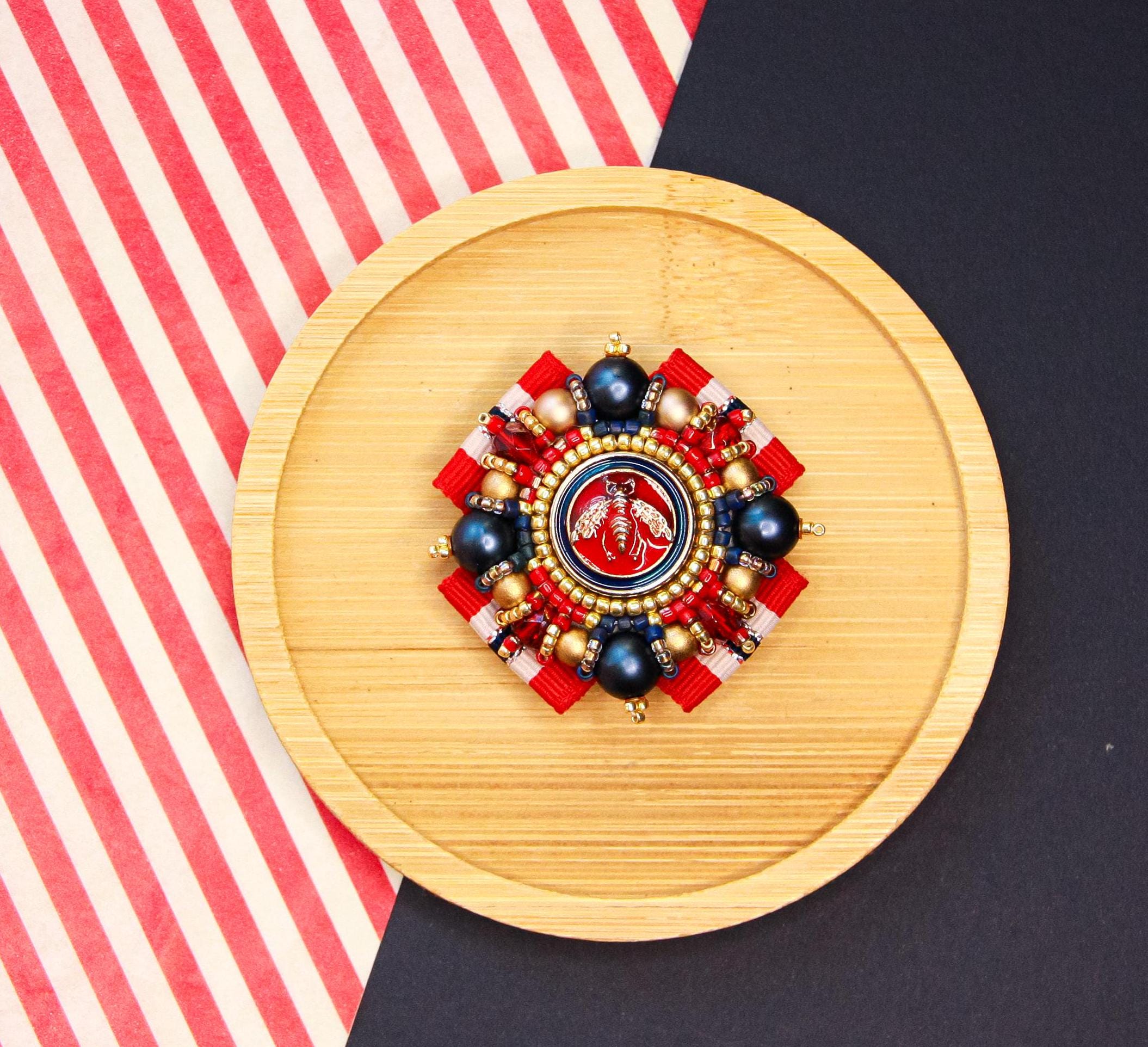 Gucci Ribbon Brooch - Etsy Gucci Ribbon Brooch - Etsy