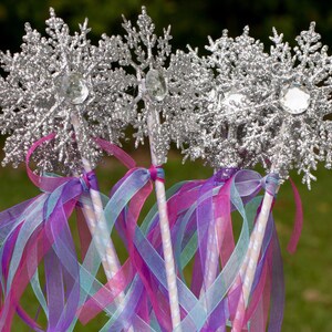Frozen Party Decorations Snowflake Wands - Centerpiece or Table Decoration