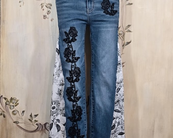 Creative American Eagle Upcycled Skinny Size 6 Jeans with Flower Appliques and Flair Legs.