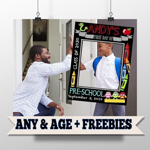1st day of school photo prop sign, first day of school photo booth frame sign, 1st day of kindergarten photo prop picture frame sign